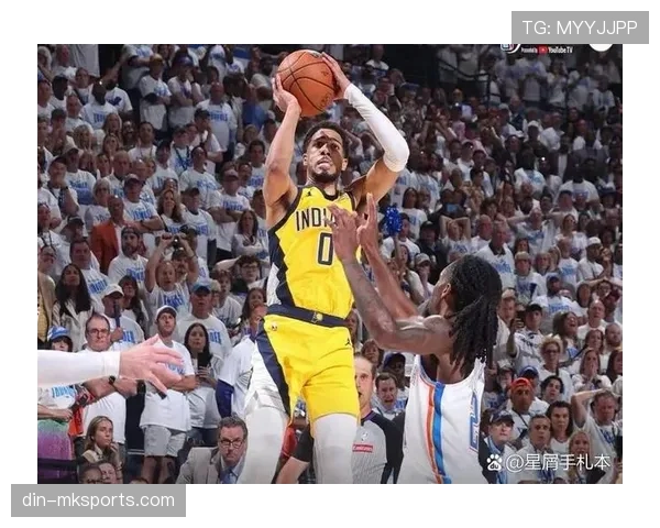 哈利伯顿单打能力提升显著 拉开与里拉德关键时刻表现差距